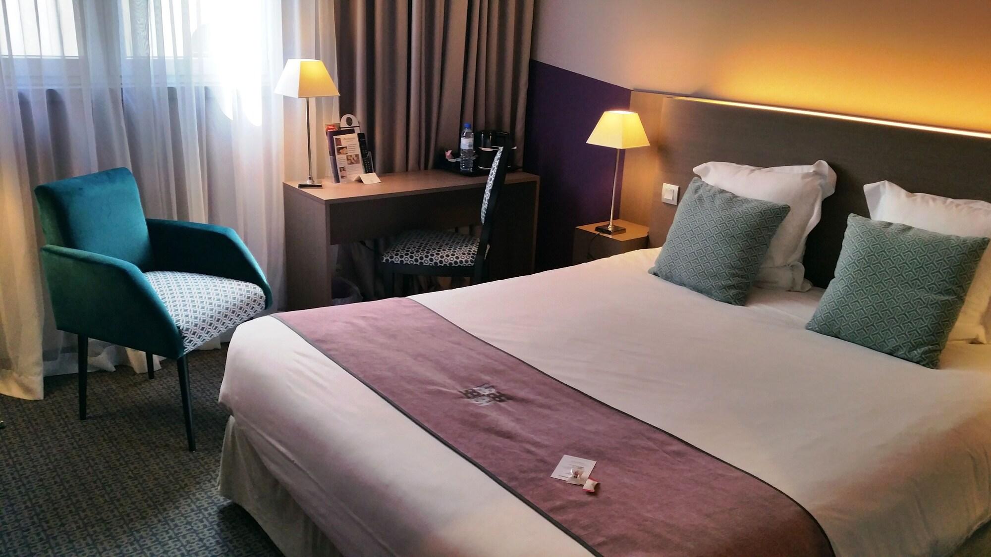 Best Western Hotel De La Breche Niort Exterior foto